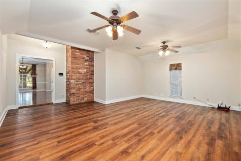 203 Lori Lane Brownwood TX 76801