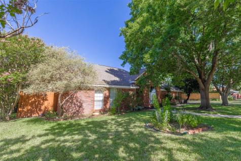 203 Lori Lane Brownwood TX 76801