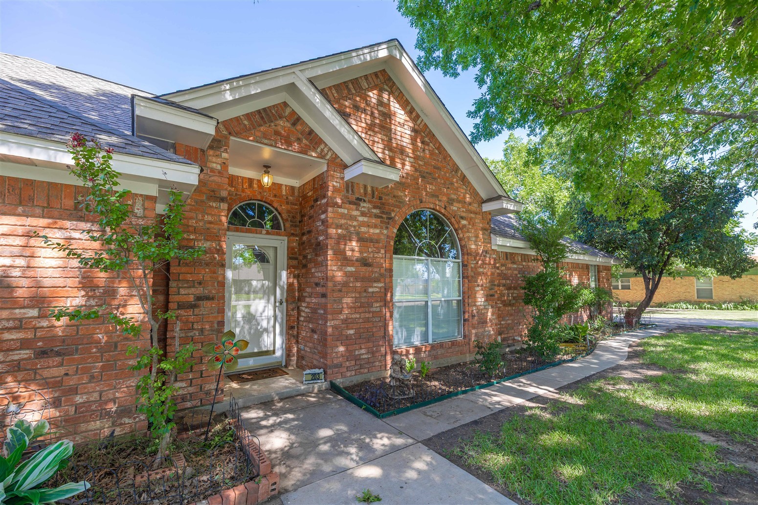 203 Lori Lane Brownwood TX 76801