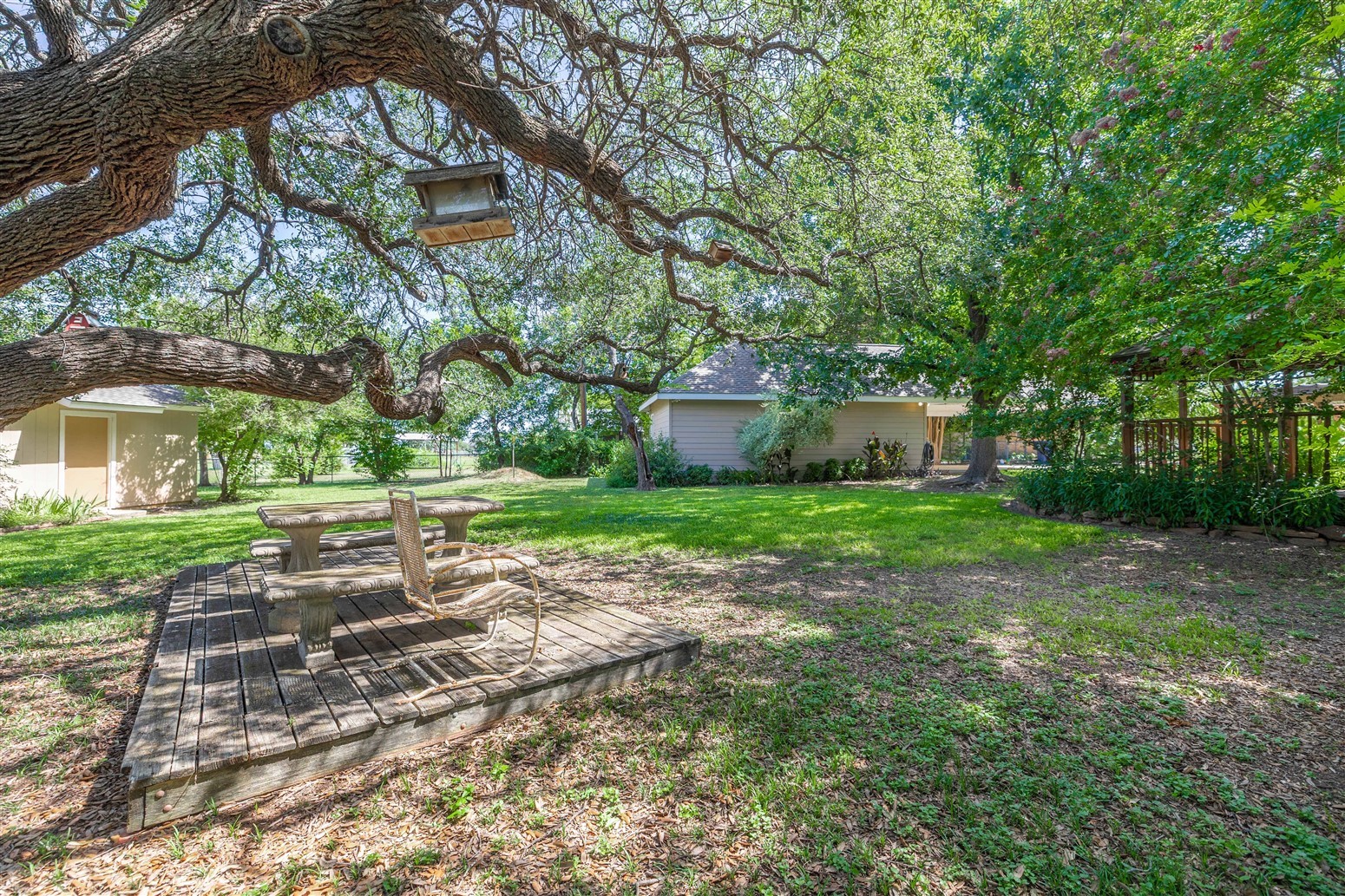 203 Lori Lane Brownwood TX 76801