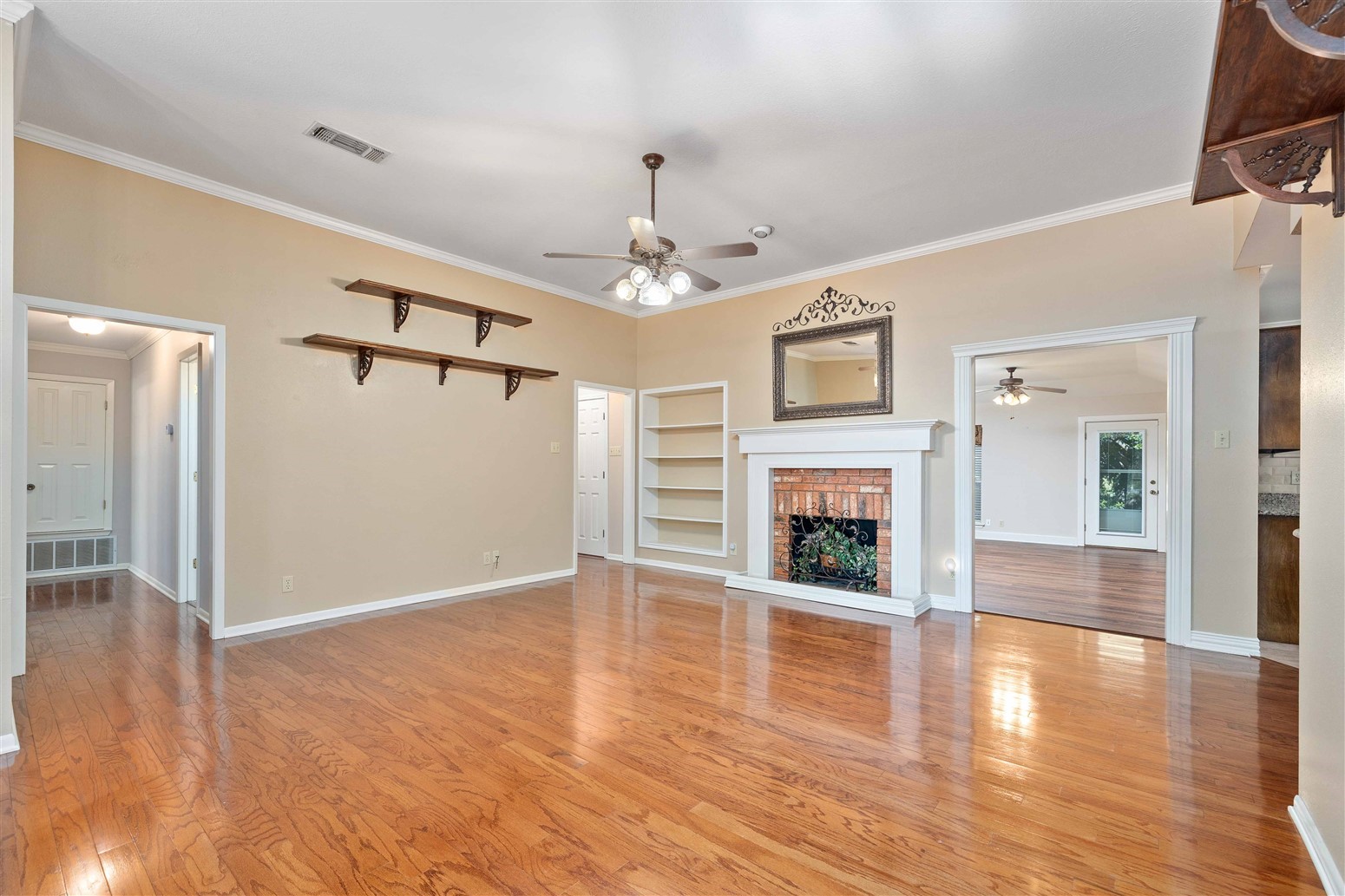 203 Lori Lane Brownwood TX 76801