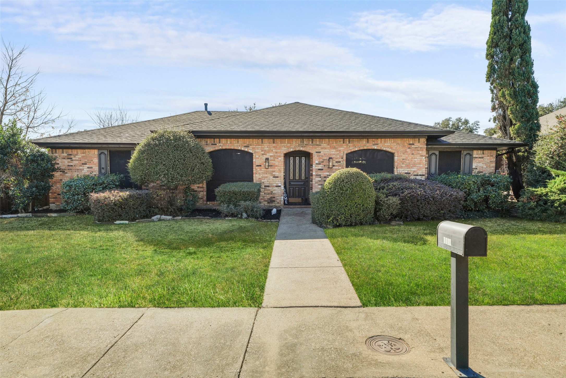 1954 Chesham Drive Carrollton TX 75007