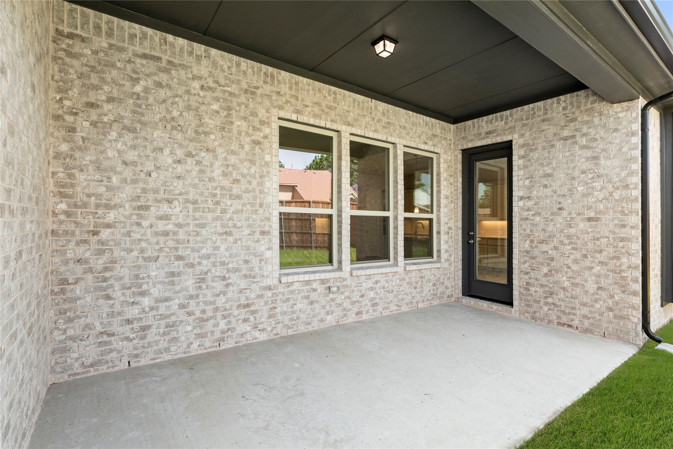 3907 Lochwood Drive Rowlett TX 75088