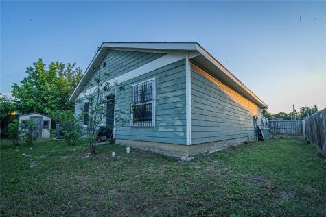 1315 Driess Street Fort Worth TX 76104