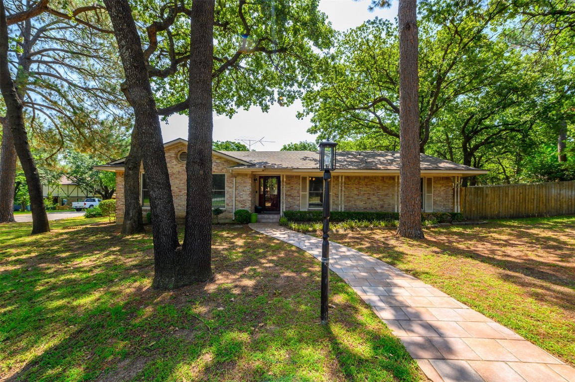 1801 Woodbrook Street Denton TX 76205