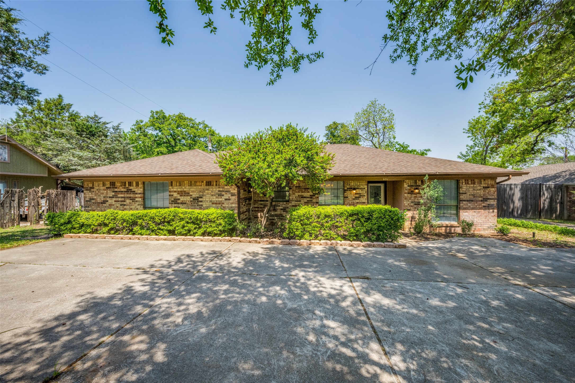 601 Carlisle Drive Lake Dallas TX 75065