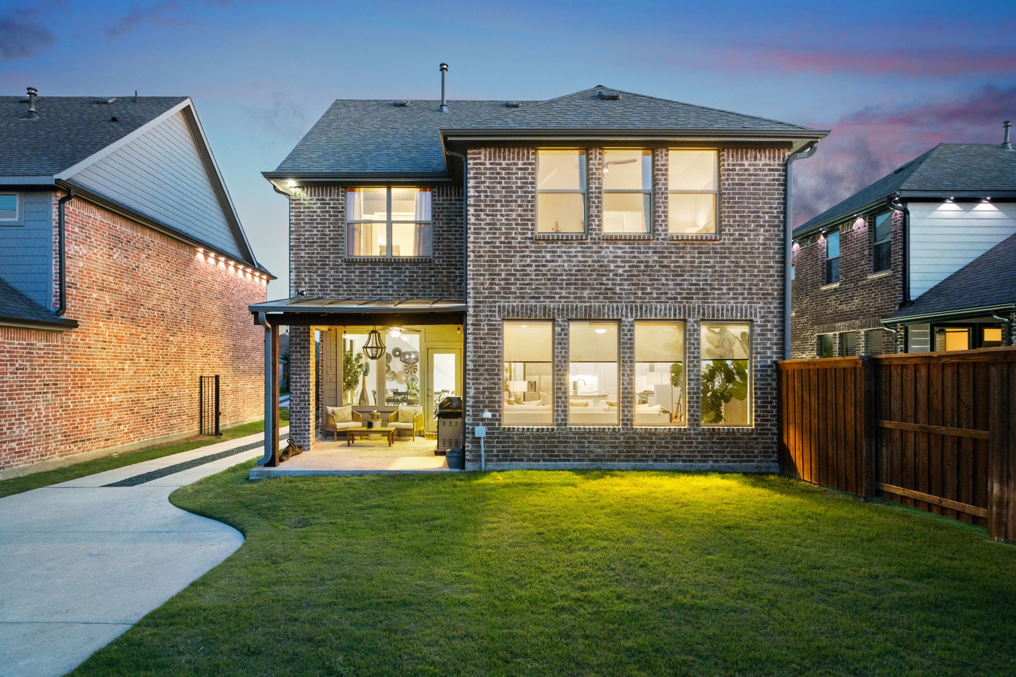 1908 Temple Van Alstyne TX 75495