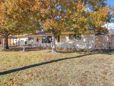 204 W Whitewright Road Savoy TX 75479