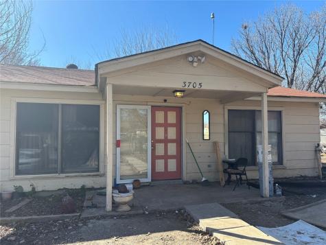 3705 N Elm Street Fort Worth TX 76106