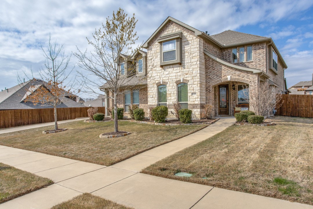 1129 Dover Place Desoto TX 75115