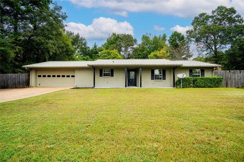 1217 Lakeview Drive Lone Star TX 75668