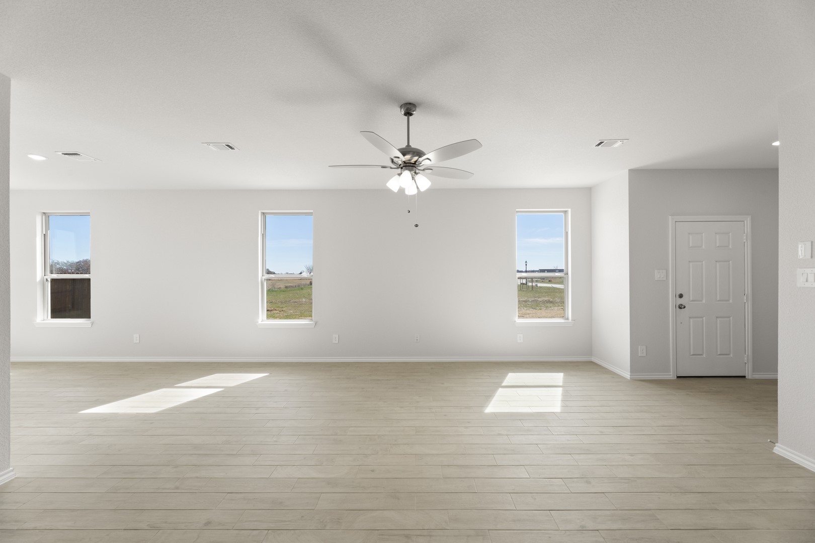 8216 Kingfisher Road Aubrey TX 76227