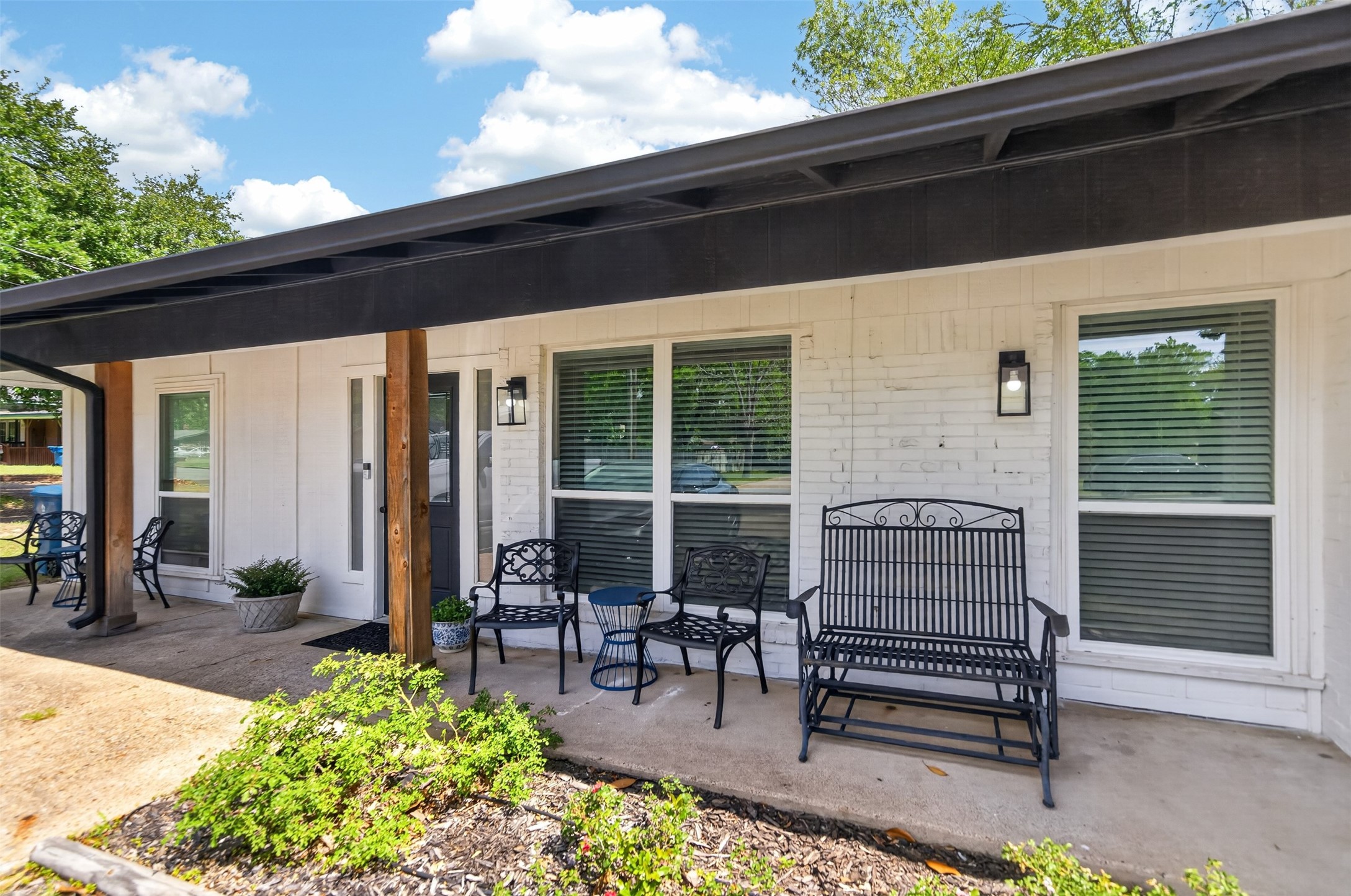 614 Colonial Drive Athens TX 75751