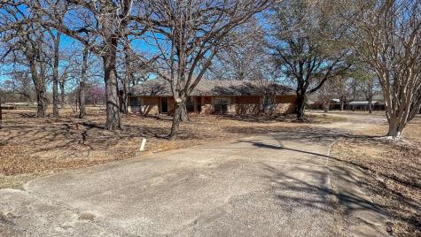 161 Towering Oaks Court Burleson TX 76028