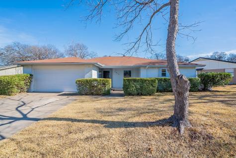 3810 Boxwood Court Arlington TX 76017