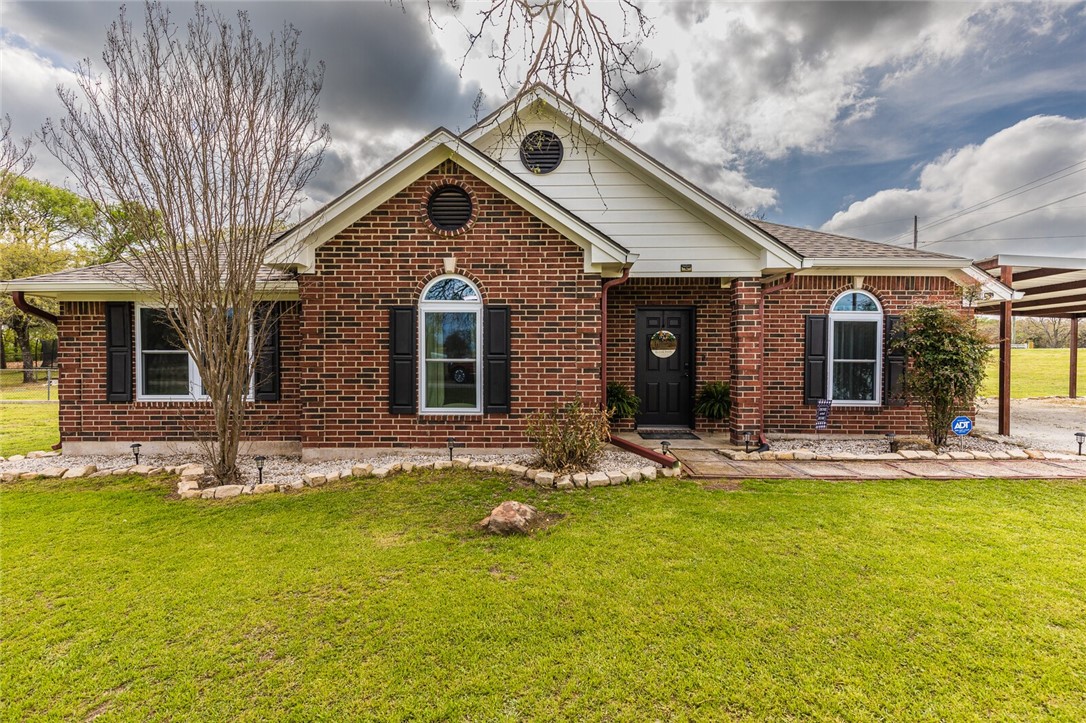 104 Oak Hill Loop Whitney TX 76692