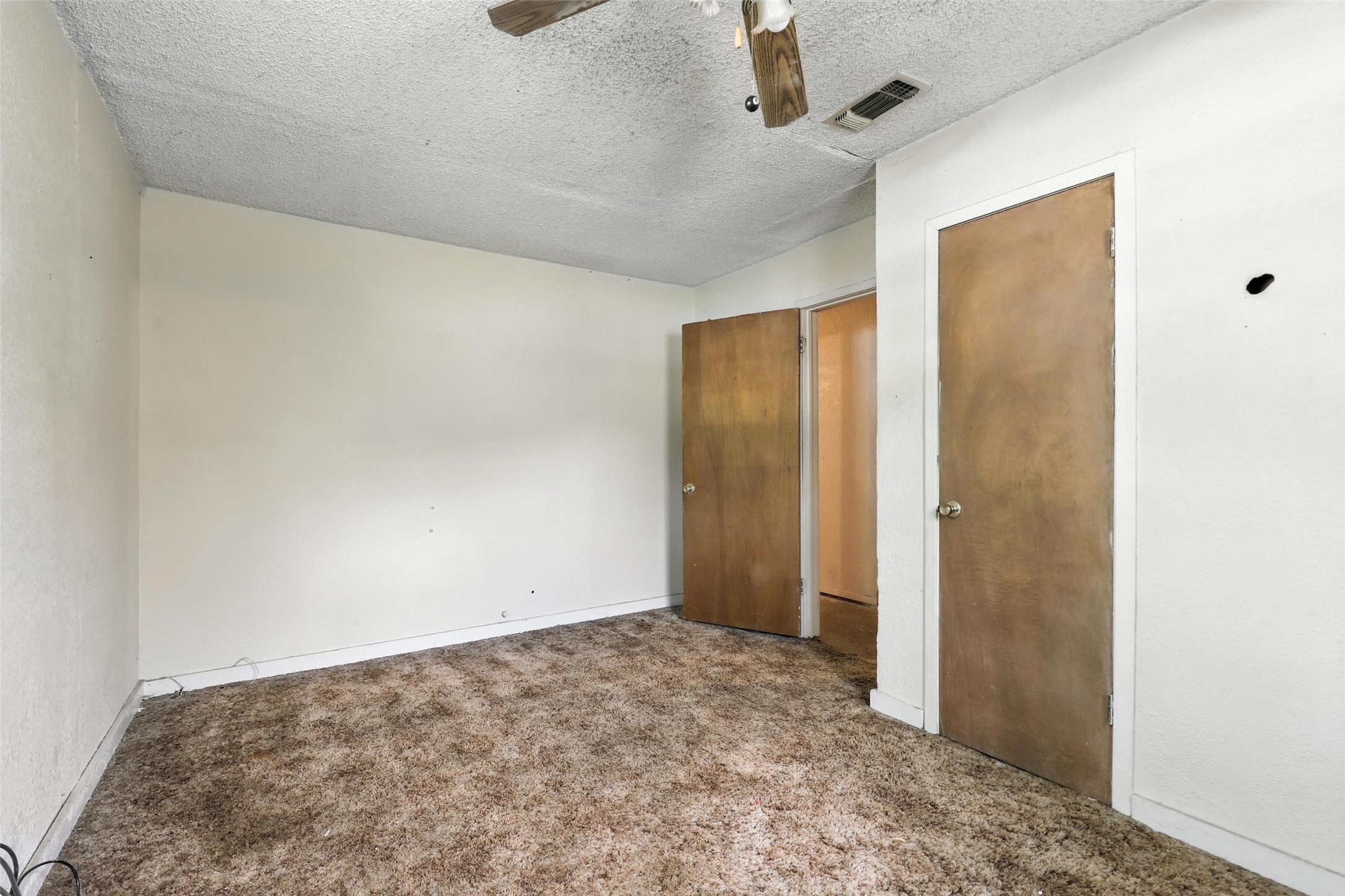 221 E 7th Street Weatherford TX 76086
