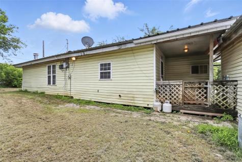 221 E 7th Street Weatherford TX 76086