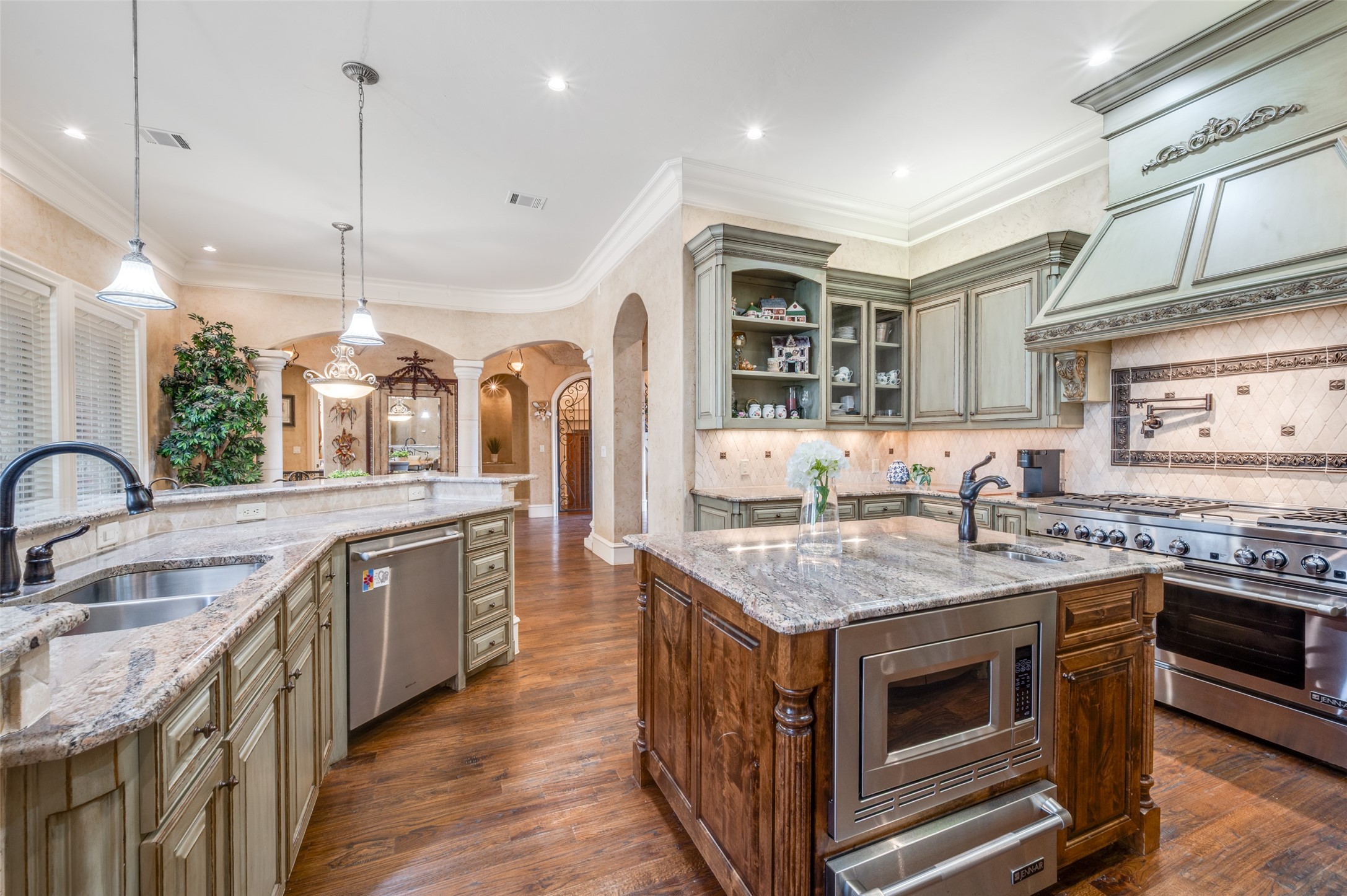 141 W Waters Edge Way Oak Point TX 75068