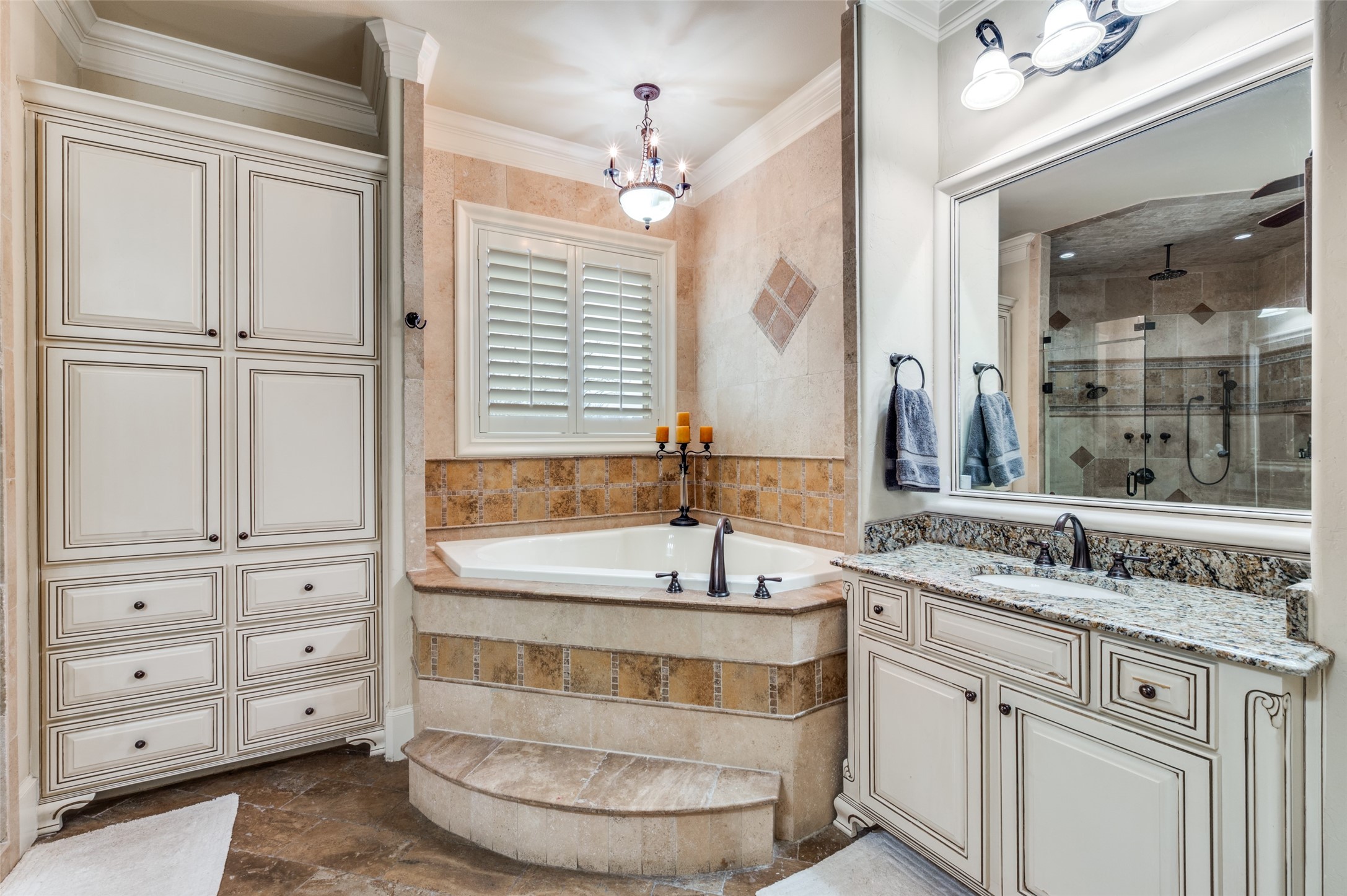 141 W Waters Edge Way Oak Point TX 75068