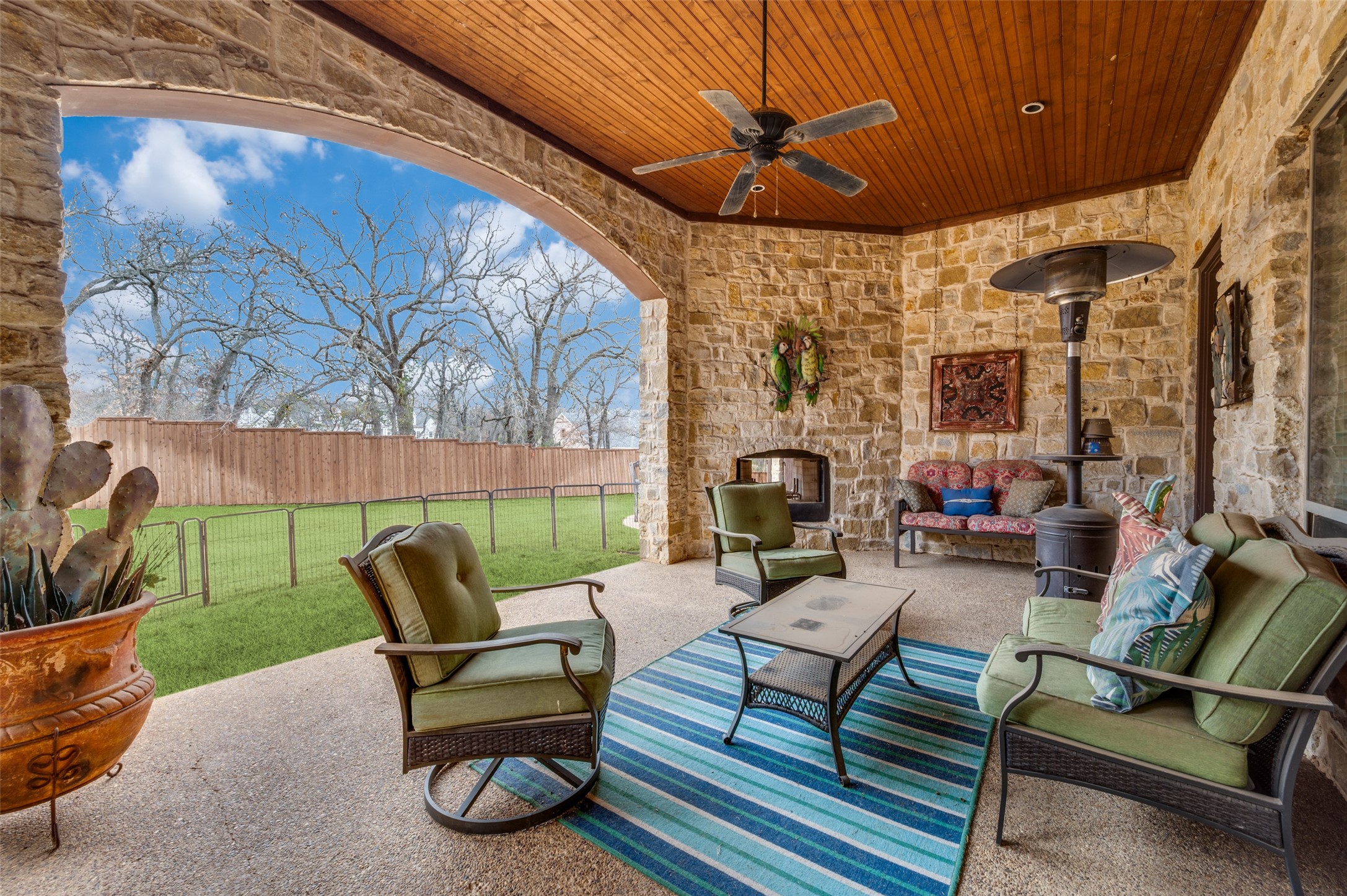 141 W Waters Edge Way Oak Point TX 75068