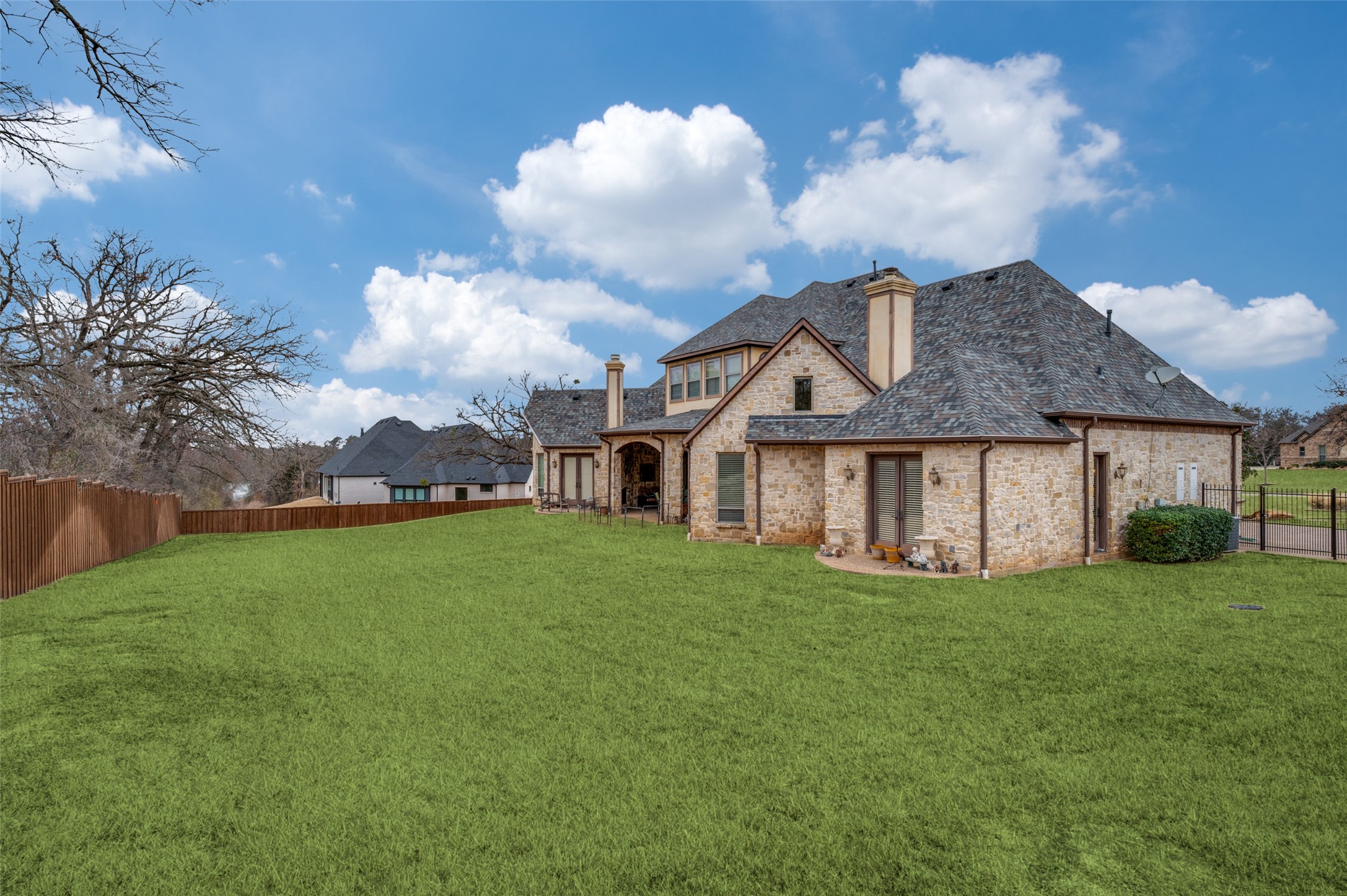 141 W Waters Edge Way Oak Point TX 75068