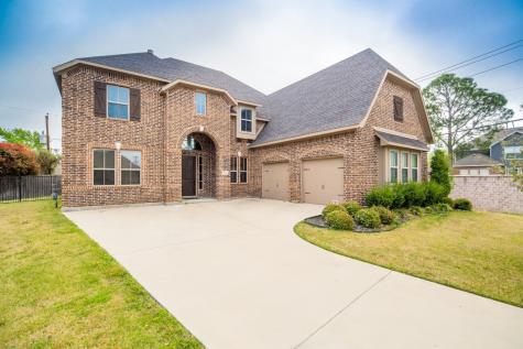 5201 Runnymede Court Arlington TX 76016