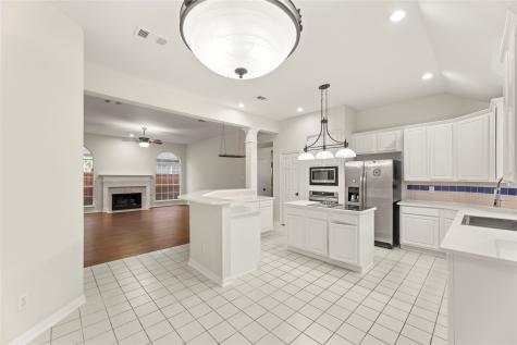 8513 Mill Creek Road Irving TX 75063