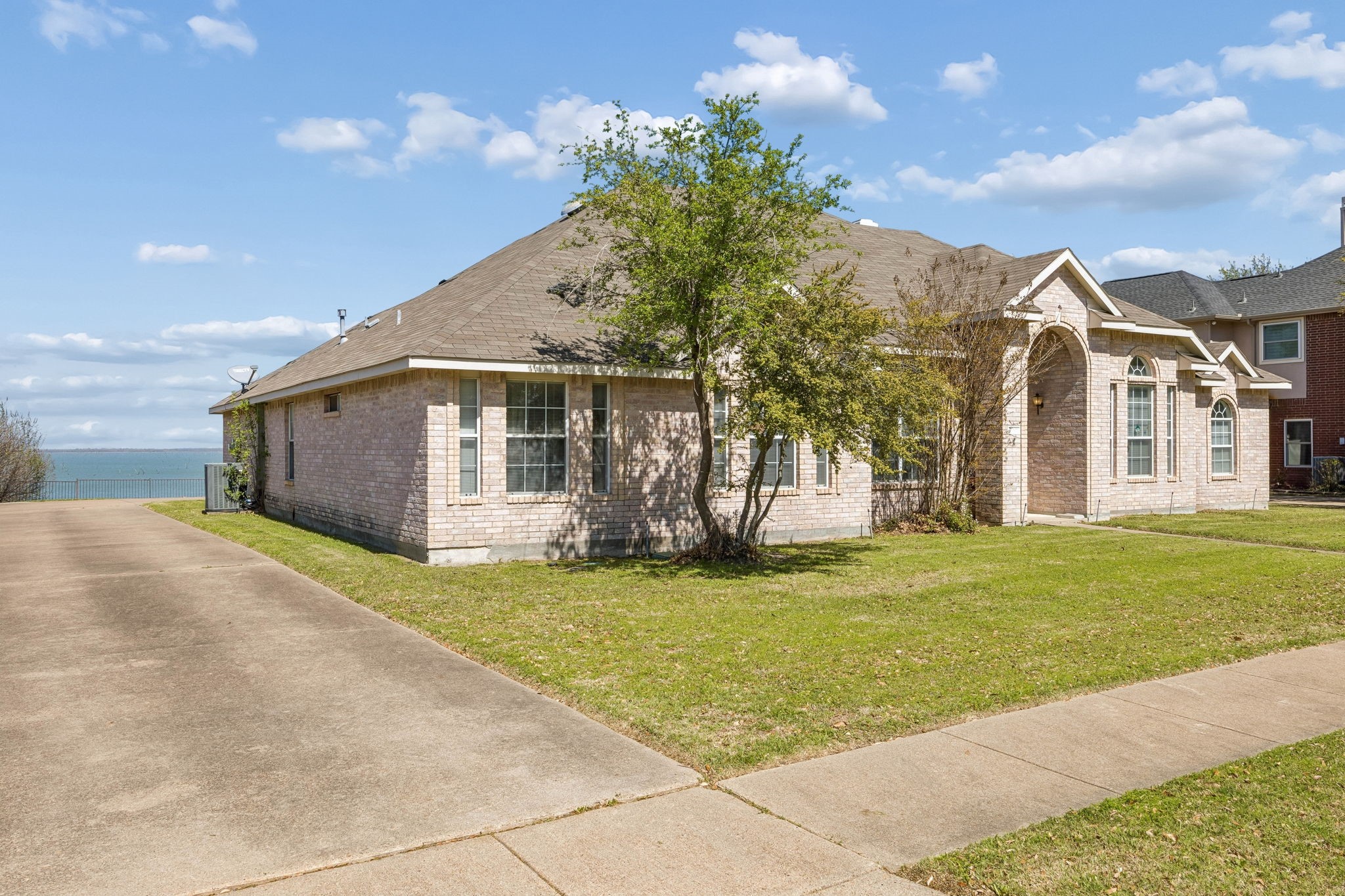 9001 Briarcrest Drive Rowlett TX 75089