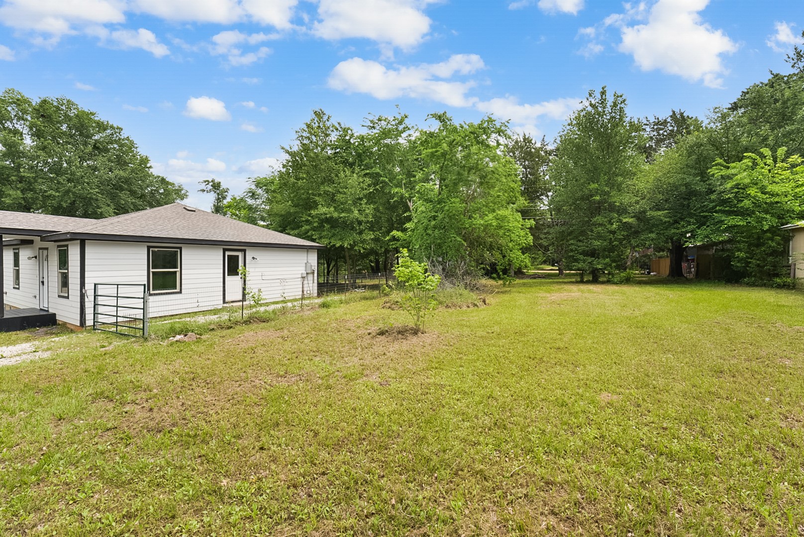 136 Erie Street Mabank TX 75156