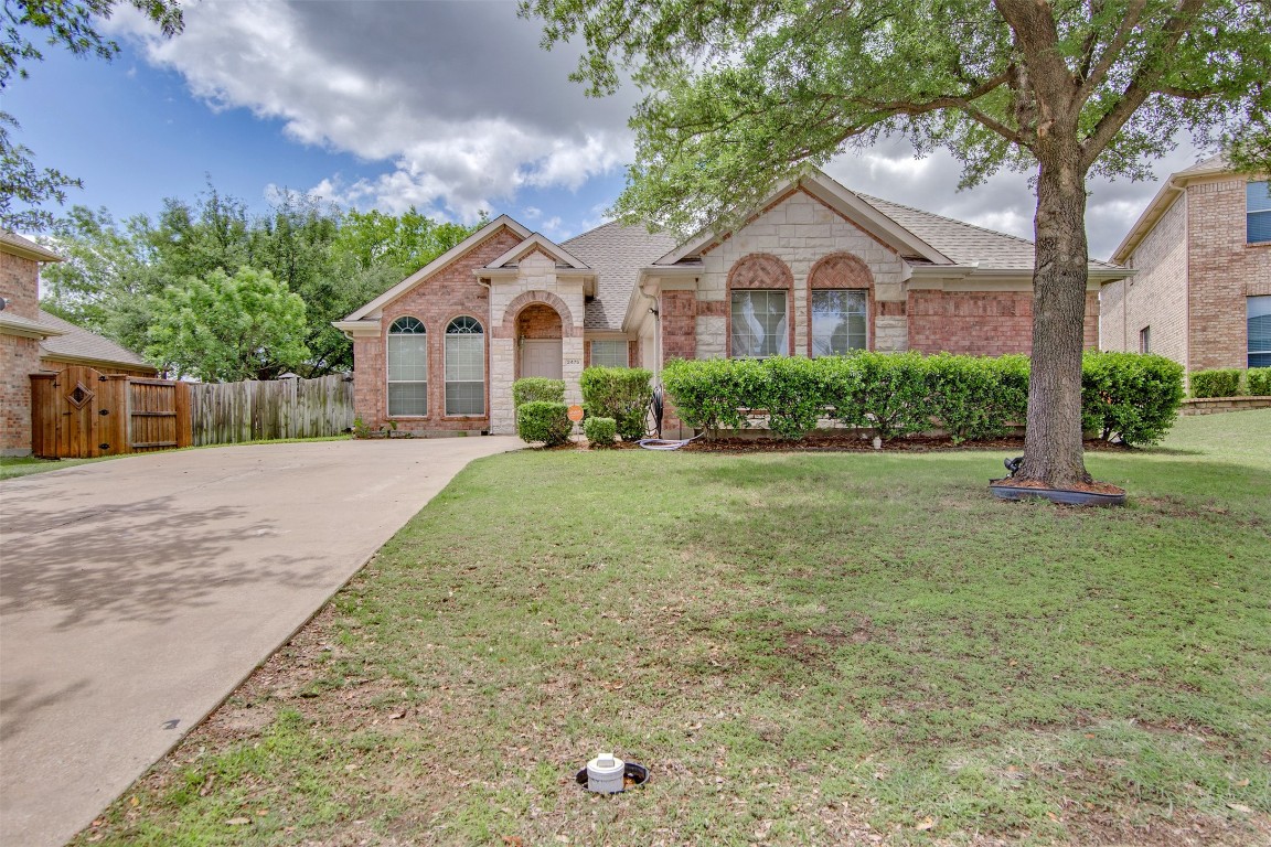 2475 Somervell Trail Grand Prairie TX 75052