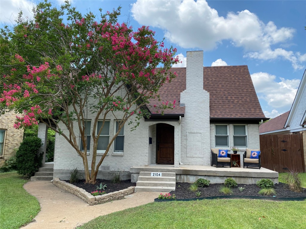 2104 Tremont Avenue Fort Worth TX 76107
