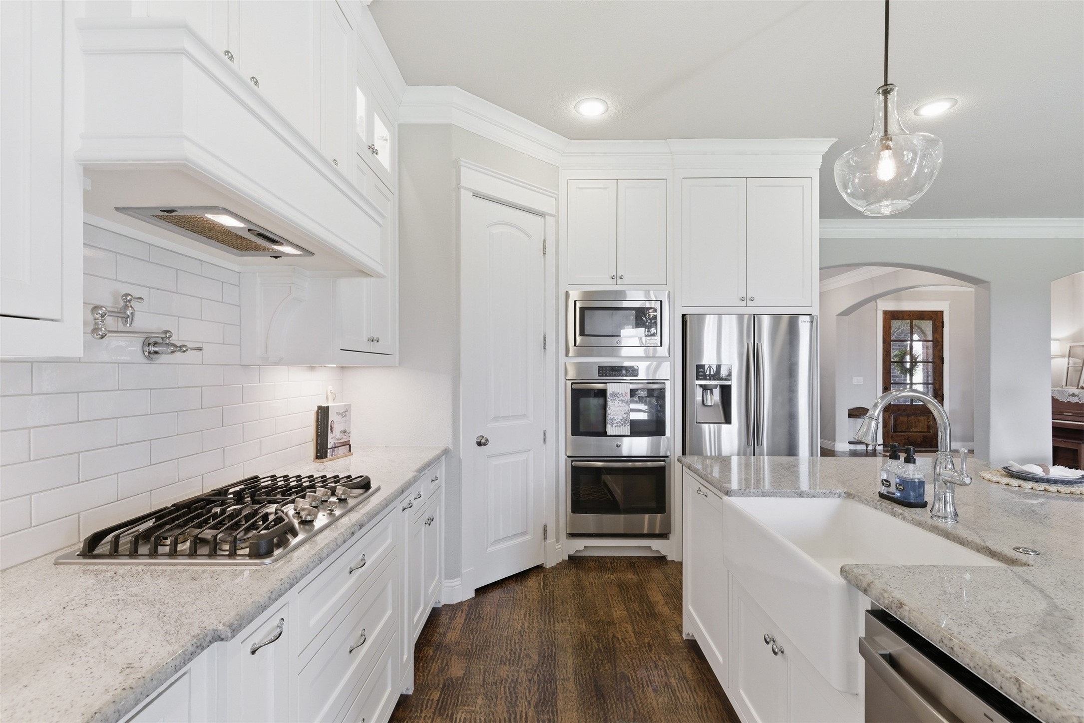 1201 Parkway Lane Pilot Point TX 76258