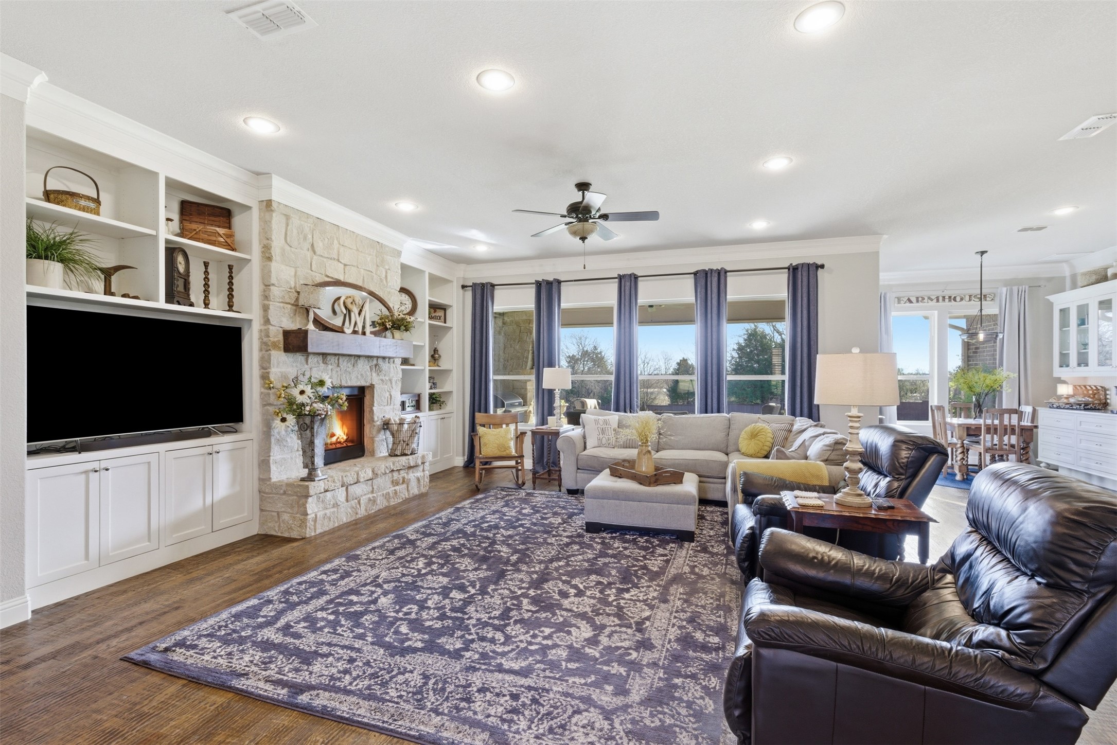 1201 Parkway Lane Pilot Point TX 76258