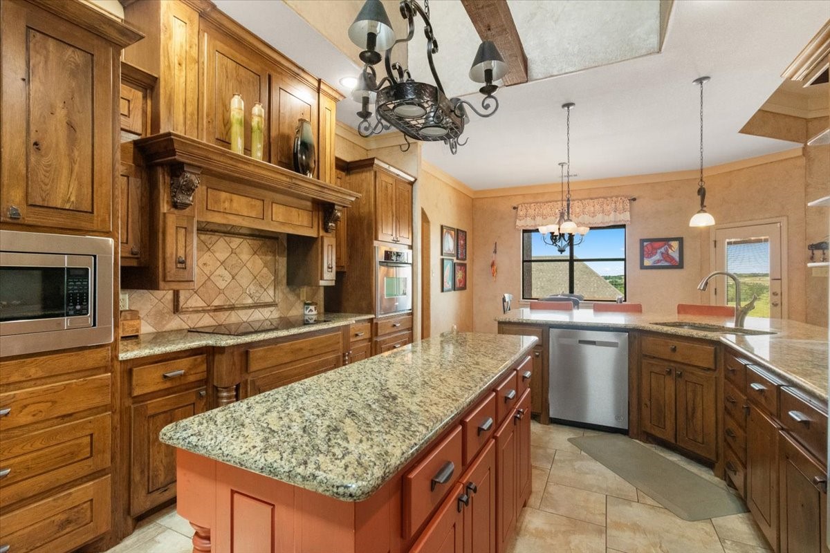 120 Trail Ridge Weatherford TX 76087