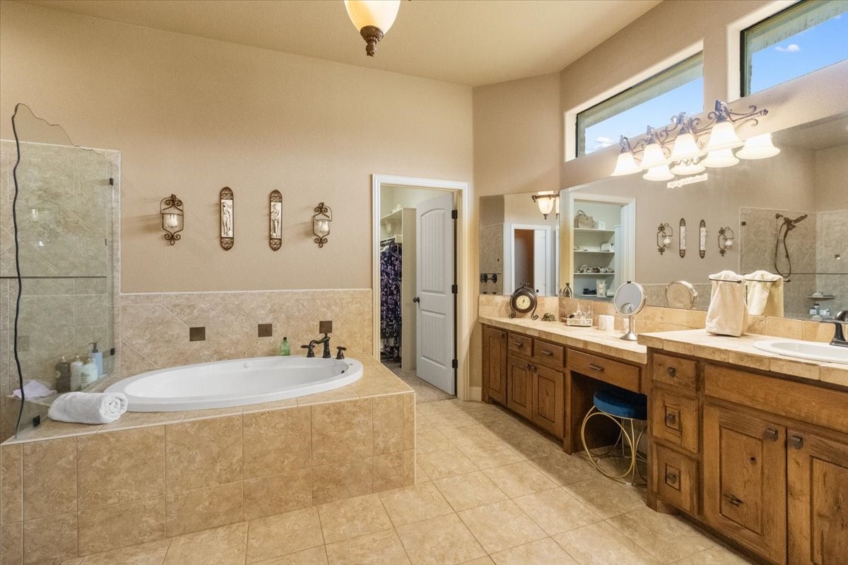 120 Trail Ridge Weatherford TX 76087