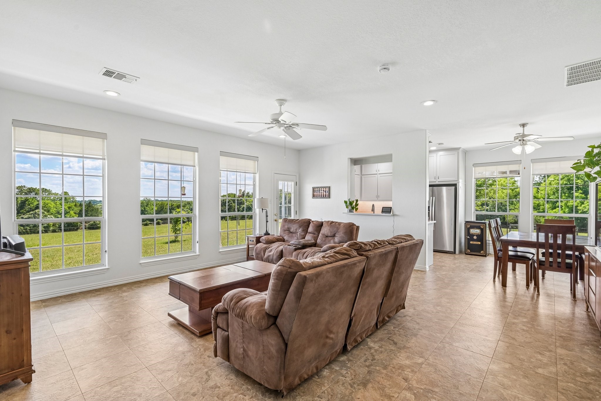 346 County Road 0090 Powell TX 75153