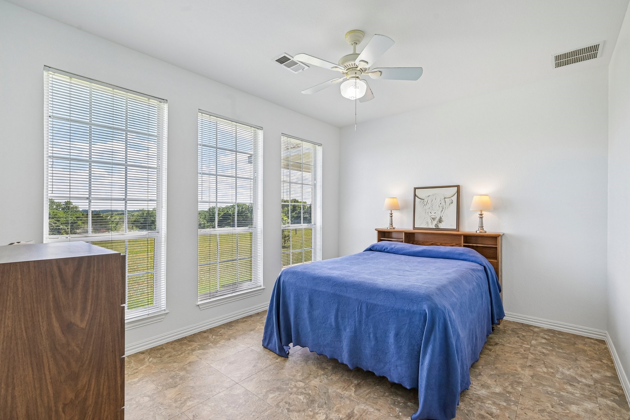 346 County Road 0090 Powell TX 75153