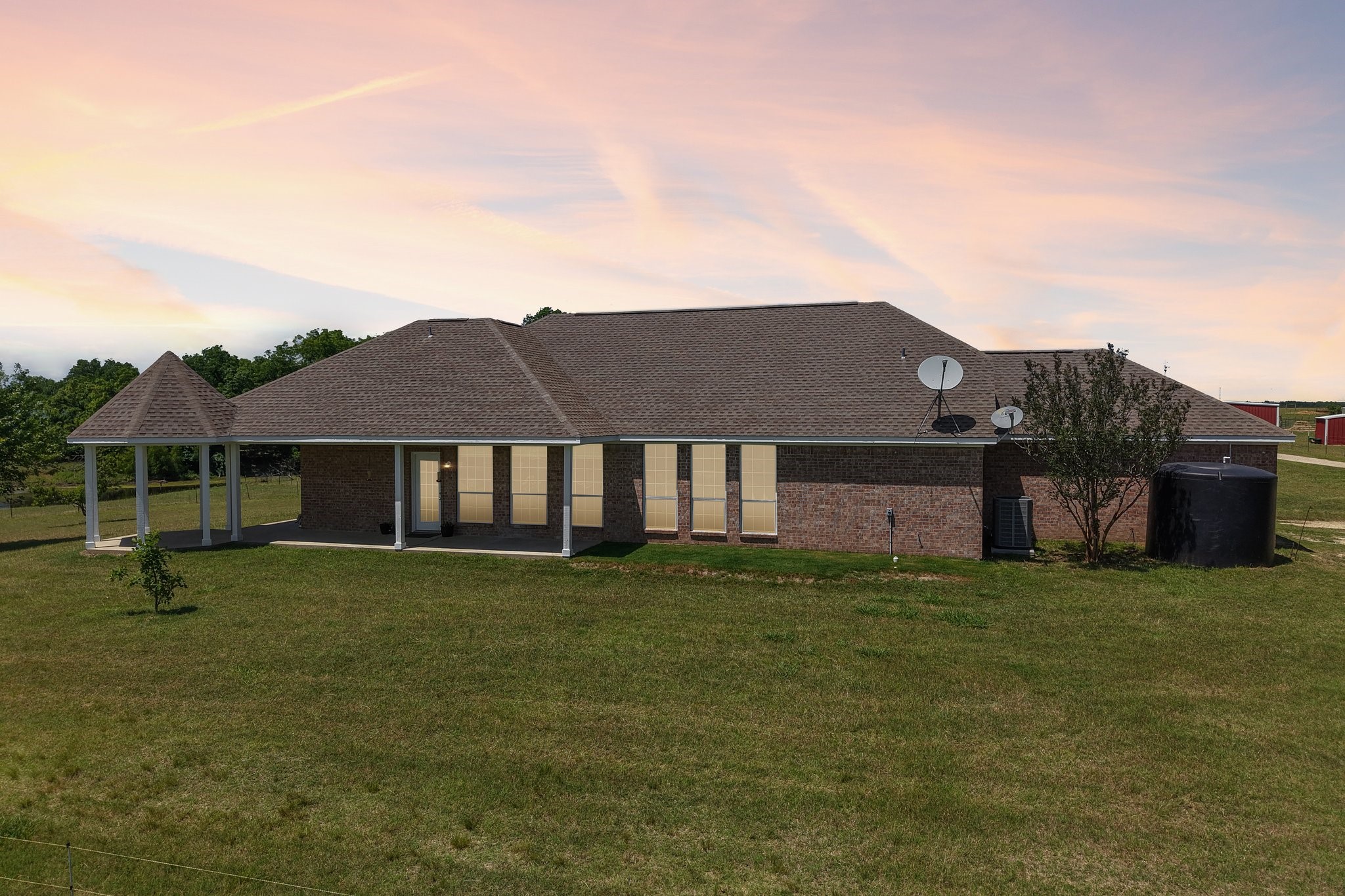 346 County Road 0090 Powell TX 75153