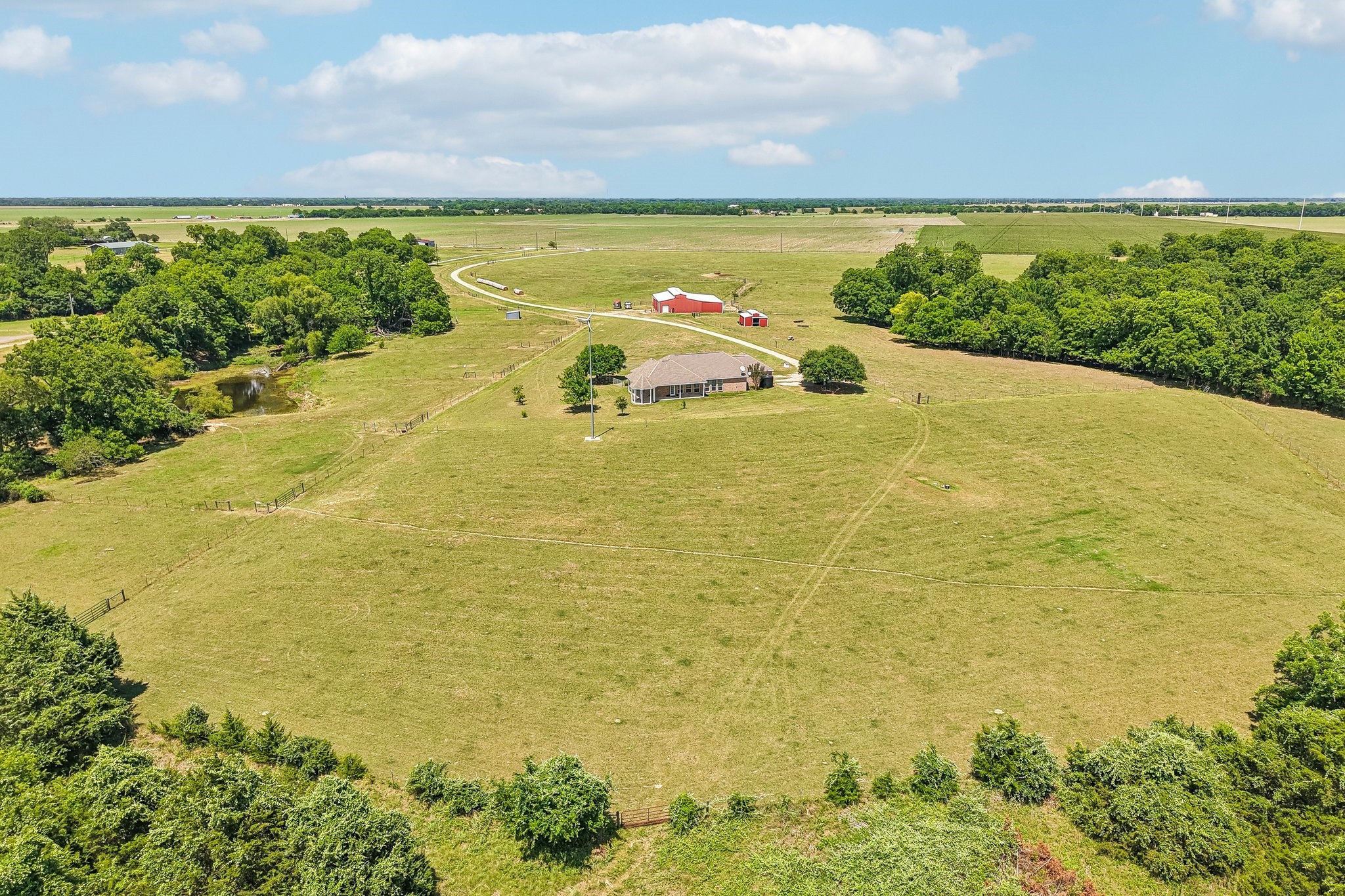 346 County Road 0090 Powell TX 75153
