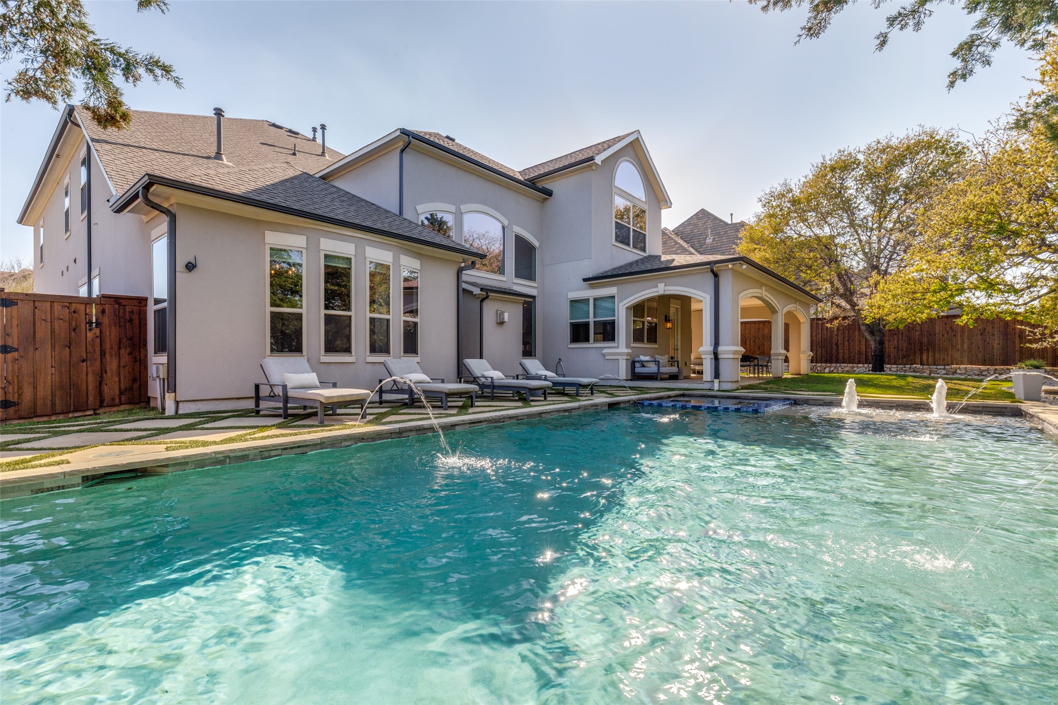808 Charleston Drive Southlake TX 76092