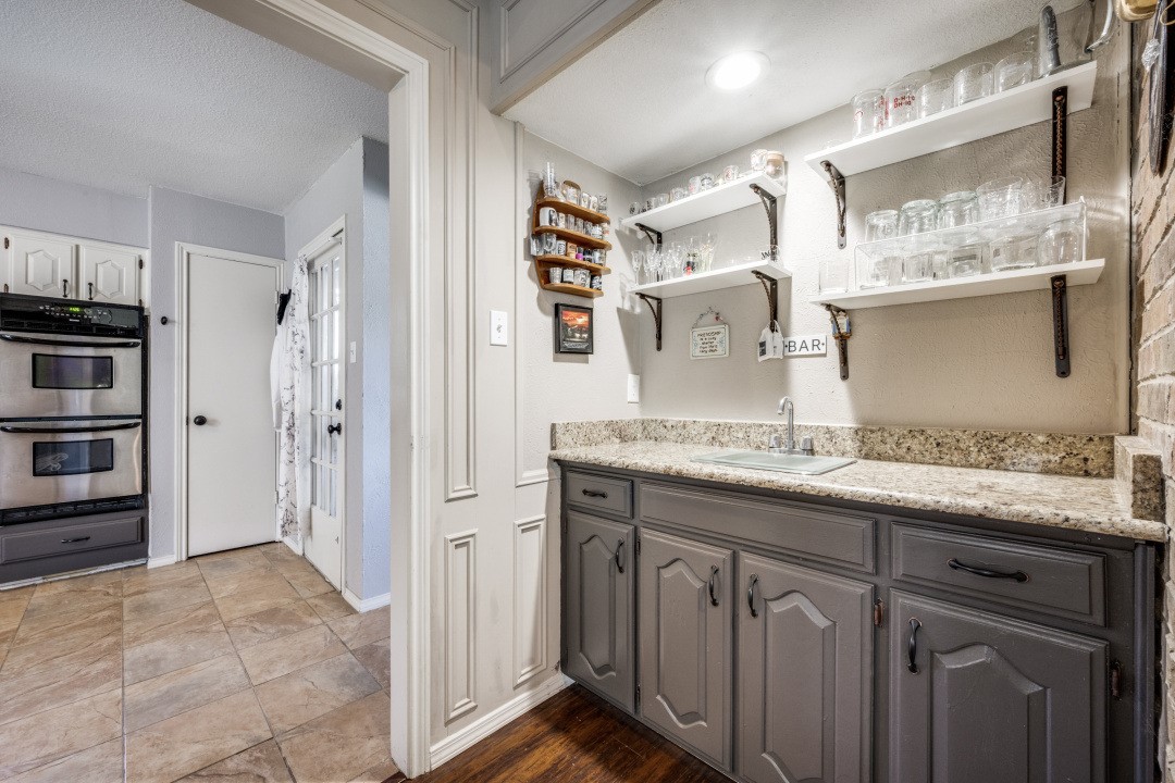 1538 Glenhill Lane Lewisville TX 75077