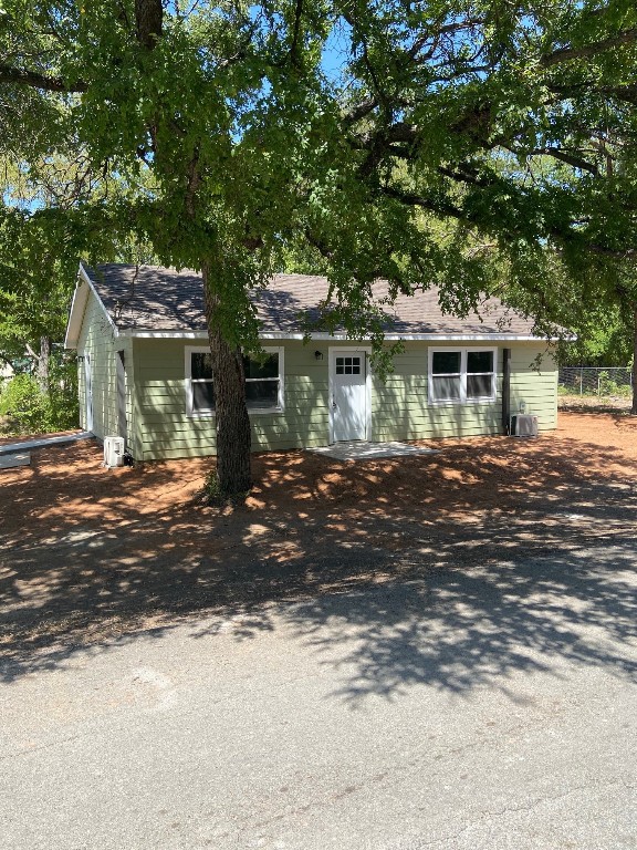 6004 Nevada Court Granbury TX 76048
