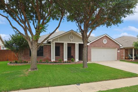 1517 Pepperidge Lane Fort Worth TX 76131