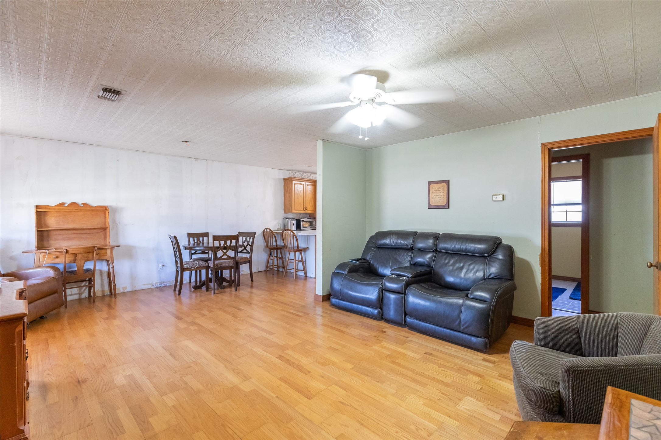 1132 Westover Drive Anson TX 79501