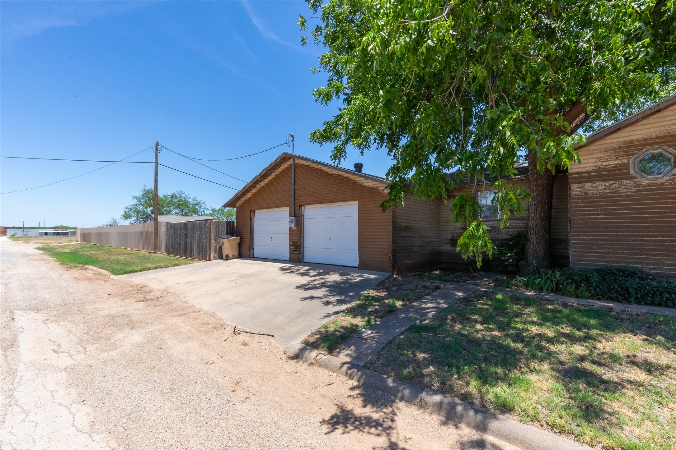 1132 Westover Drive Anson TX 79501