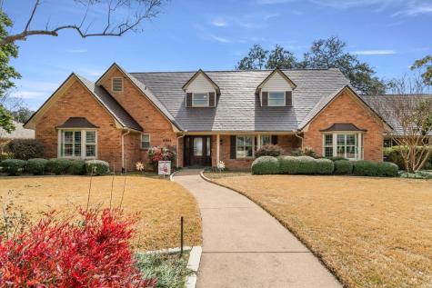 6842 Delmeta Drive Dallas TX 75248