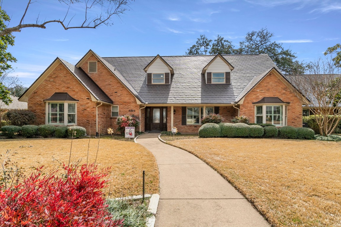 6842 Delmeta Drive Dallas TX 75248