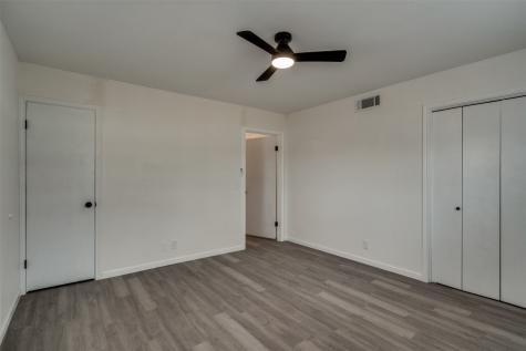 411 N 5th Avenue Munday TX 76371