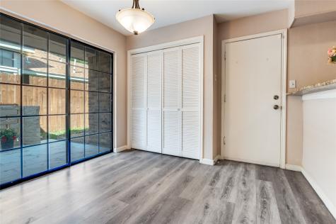 3043 Allister Street Dallas TX 75229